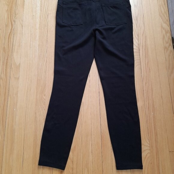 Guess Black Pants Size Medium - Picture 2 of 5